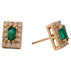 Herbst  Ohrringe aus 14 Karat Gelbgold mit Smaragd und Diamant  .95 CT Smaragdschliff