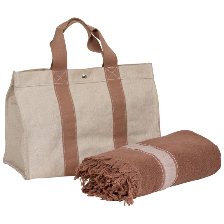 Hermès Beach Bag With Matching Towel at 1stDibs