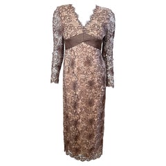 1990 Raoul Arango per Bergdorf Goodman Sz 6 Abito in pizzo marrone nudo vintage