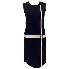 Sophisticated Salvatore Ferragamo Black Wool Sleeveless Shift With Pink Trim 10