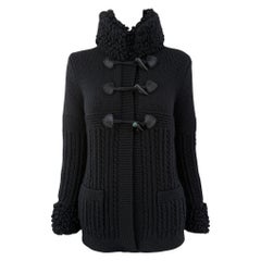 Veste noire moulante en cachemire Chanel, 40 FR, neuve 6K$