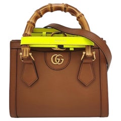 Gucci Diana Mini Brown Ledertasche Bambusgriff mit Riemen