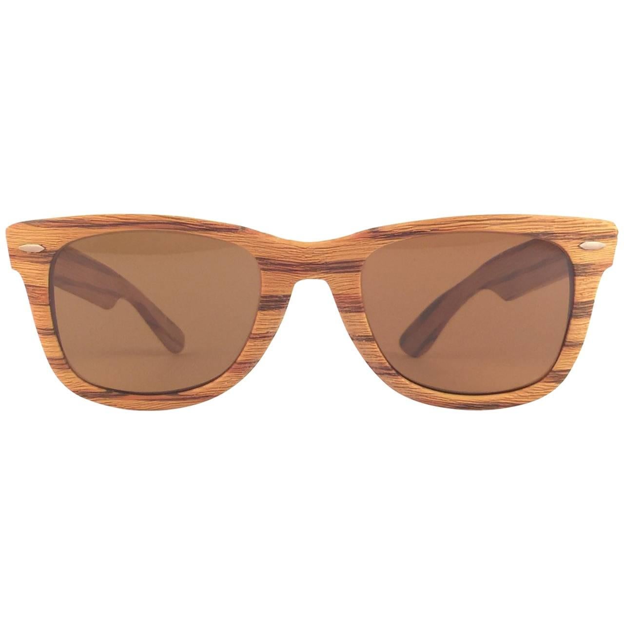 Nouveau Ray Ban The Wayfarer Woodies Teak Edition Collectors USA 80's Sunglasses
