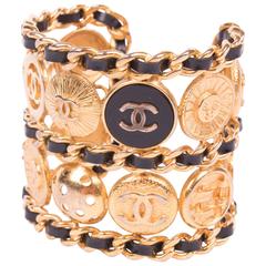 Chanel Bracelet 1980's - gold/black patent leather