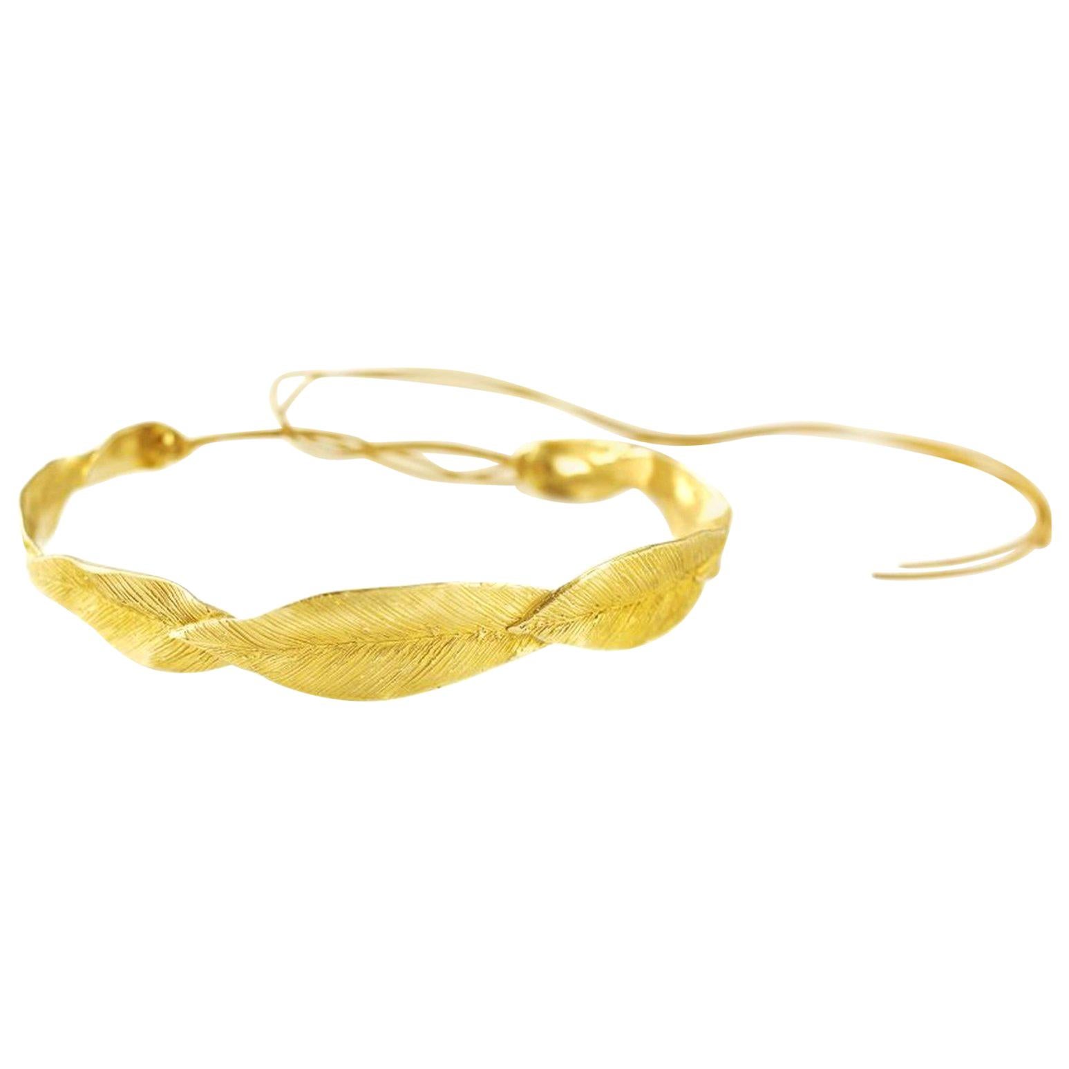 Leaves Gold-Plated Bronze Choker Necklace