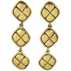 Vintage Chanel Gold Plated Earrings 10
