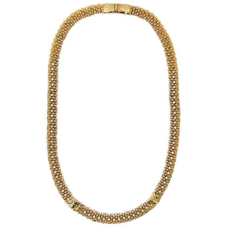 Gianni Versace 1990s gold tone matinee necklace For Sale at 1stDibs |  versace style necklace, gold chain render, esclava versace