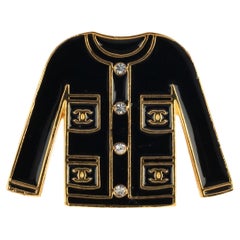 Chanel pins 'jacket' 2002