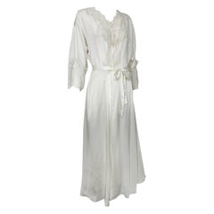 Christian Dior White Satin & Lace with Rosettes Peignoir Set Gown & Robe Small 4