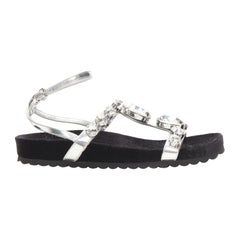 MIU große flache Sandalen aus Samt mit Strasskristall und Kristall und Metallic in Silber EU36