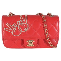 Chanel Mini Flap in pelle d'agnello trapuntata rossa V.I.I.