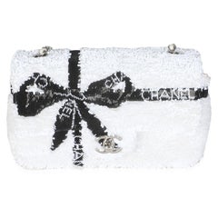 Chanel mini sac à rabat rectangulaire à sequins blancs et noirs