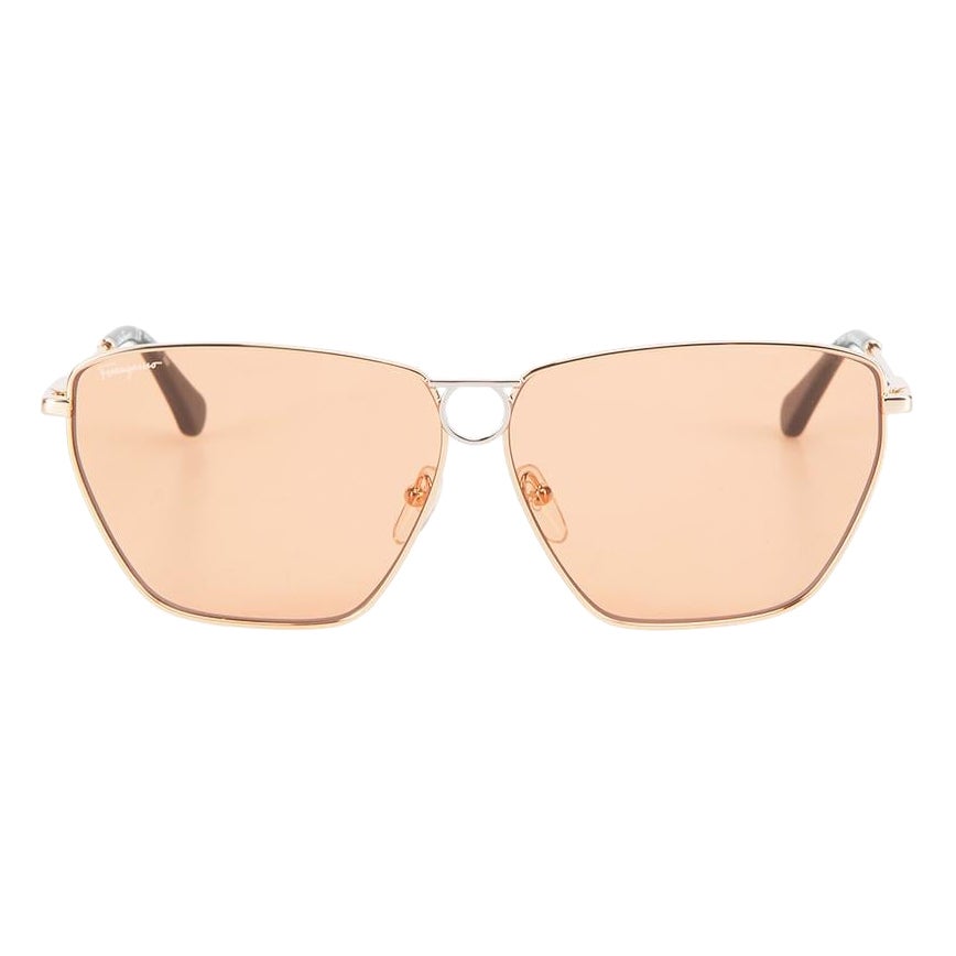 Salvatore Ferragamo - Lunettes de soleil carrées or et orange