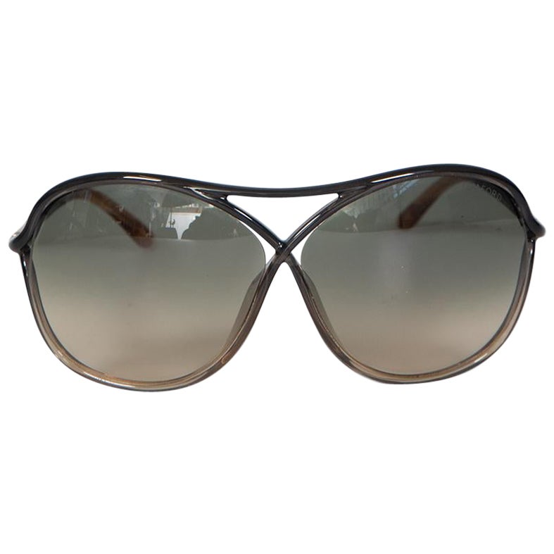 Tom Ford Brown Round Frame Gradient Sunglasses
