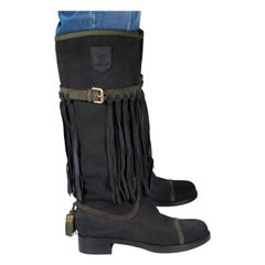 Louis Vuitton Stivali in pelle scamosciata nera con dettaglio nappe Taglia IT 39.5