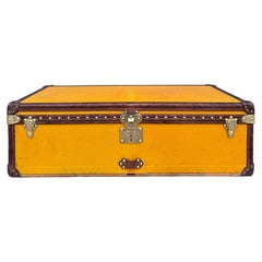 1930 Louis Vuitton ‘Vuittonite’ Malle cabin trunk