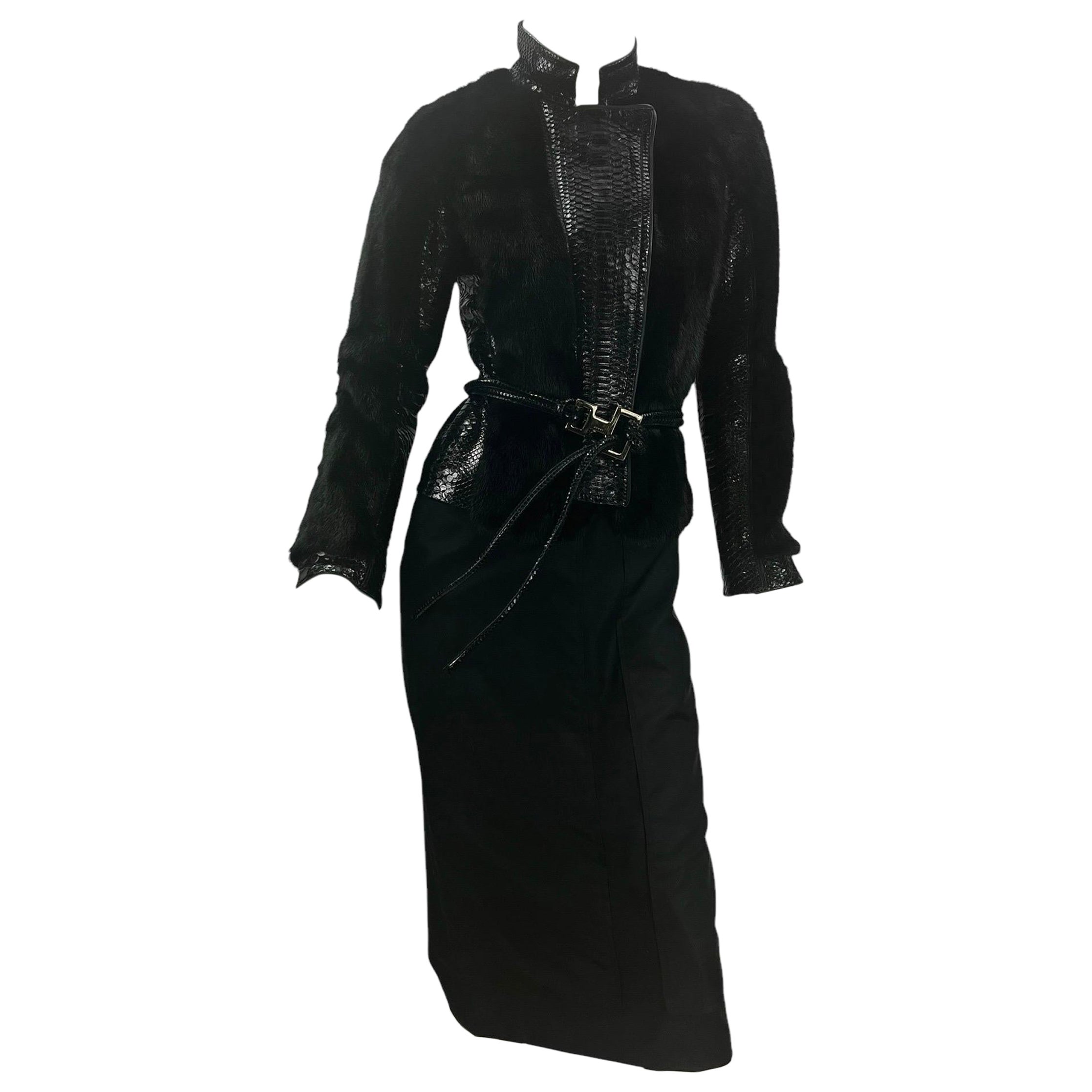 A/I 2004 Look#7 Tom Ford for Gucci Giacca in pelliccia di visone nero e pelle di pitone in vendita