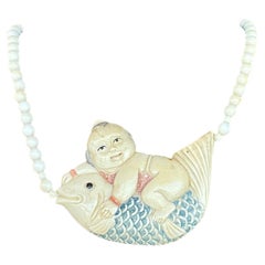 Collier vintage en perles en os Scrimshaw