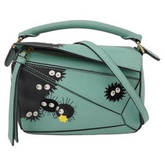 Bolso Crossbody Loewe x Studio Ghibli Collection Susuwatari Mini Puzzle Verde