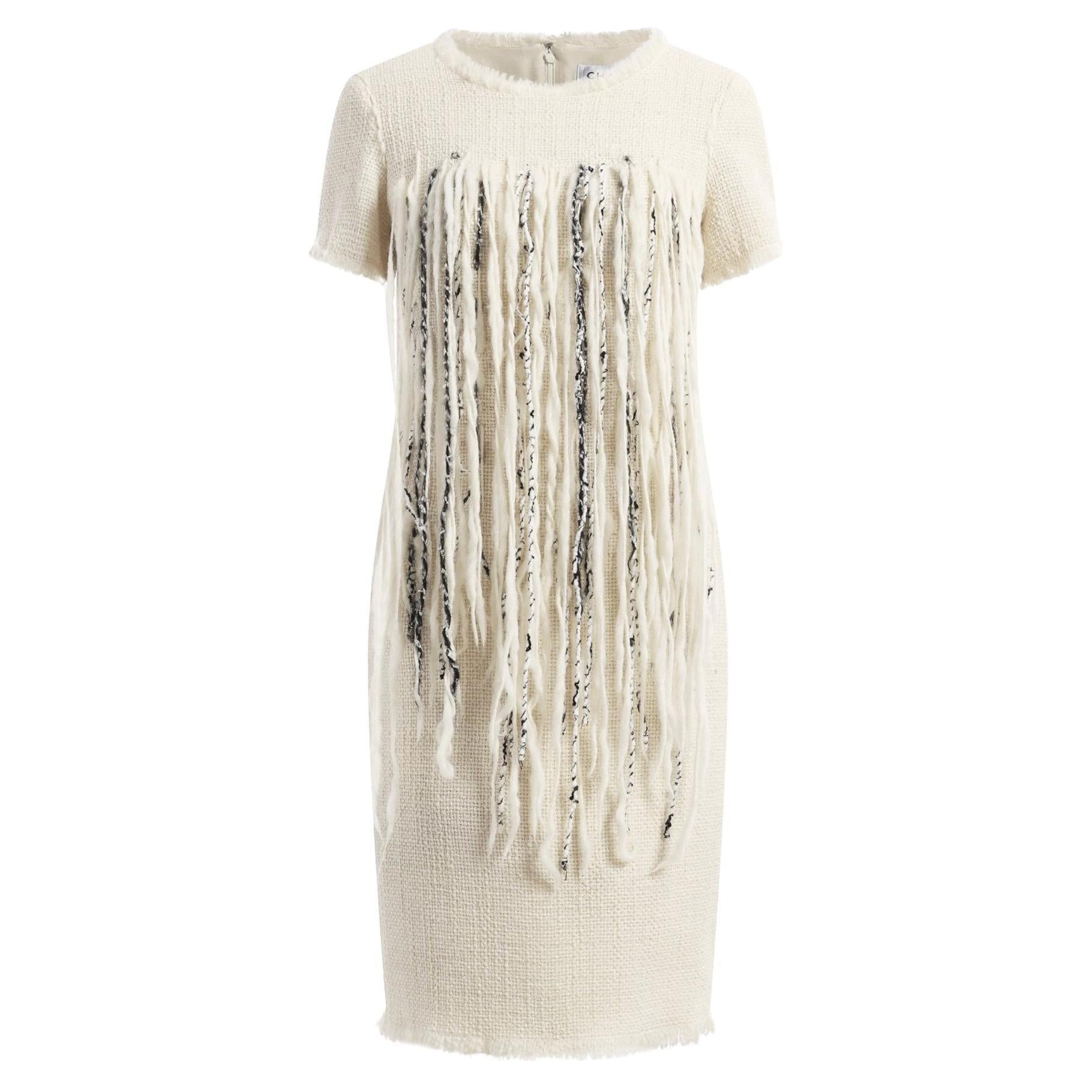 Chanel collection Arctic Ice Iconique robe en tweed à franges 34 FR