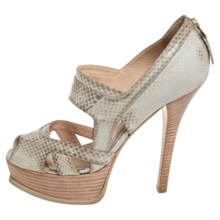 Fendi Pumps con plateau in pitone grigio taglia 39
