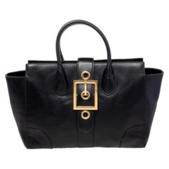 Gucci Tote con fibbia Lady in pelle nera