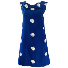 Chic 1960s Navy Blue Cotton Daisy Flower Print Vintage 60s Shift A - Line Dress