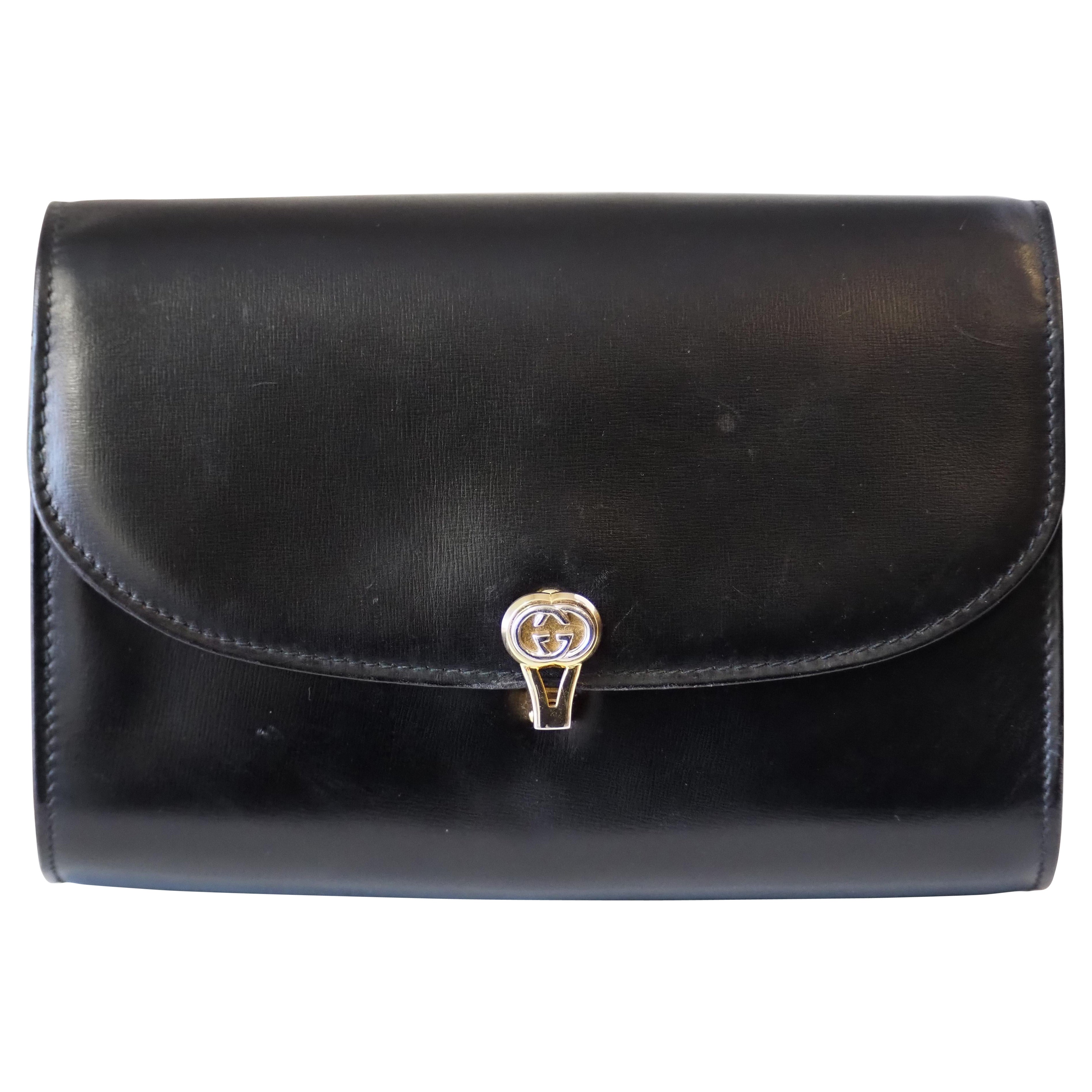 1980S Gucci sac à bandoulière en cuir noir et métal doré en vente
