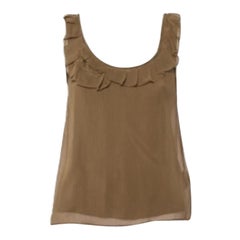 Burberry Brit Top sin mangas de seda caqui con detalle de volante en el cuello XXS