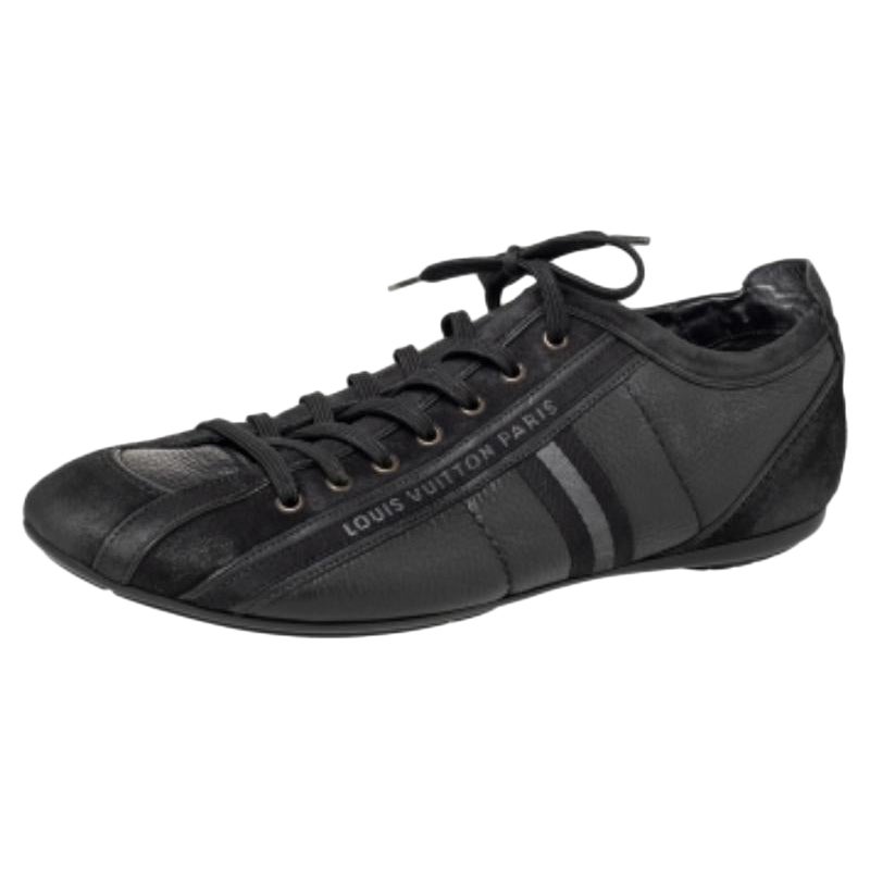 Schwarze Nubuck- und Leder Cosmos-Turnschuhe von Louis Vuitton mit niedrigem Oberteil Größe 43,5