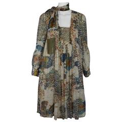 Gucci 2008 - Robe et foulard en mousseline de soie imprimé animaux et forêts