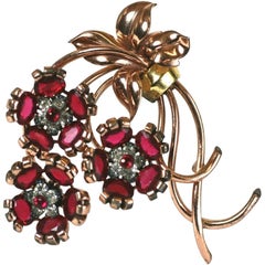 Broche Pennino Retro Ruby de plata de ley