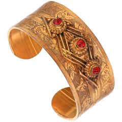 VICTORIAN REVIVAL c.1930's Floral Etched Brass Red Crystal Cuff Bracelet