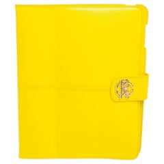 Boîtier de table Roberto Cavalli en cuir jaune avec boucle logo