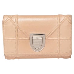 Dior Billetero Diorama de Piel Beige