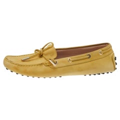 Tod's Gelbes Leder Gommino Slip On Loafers Slip On Größe 38