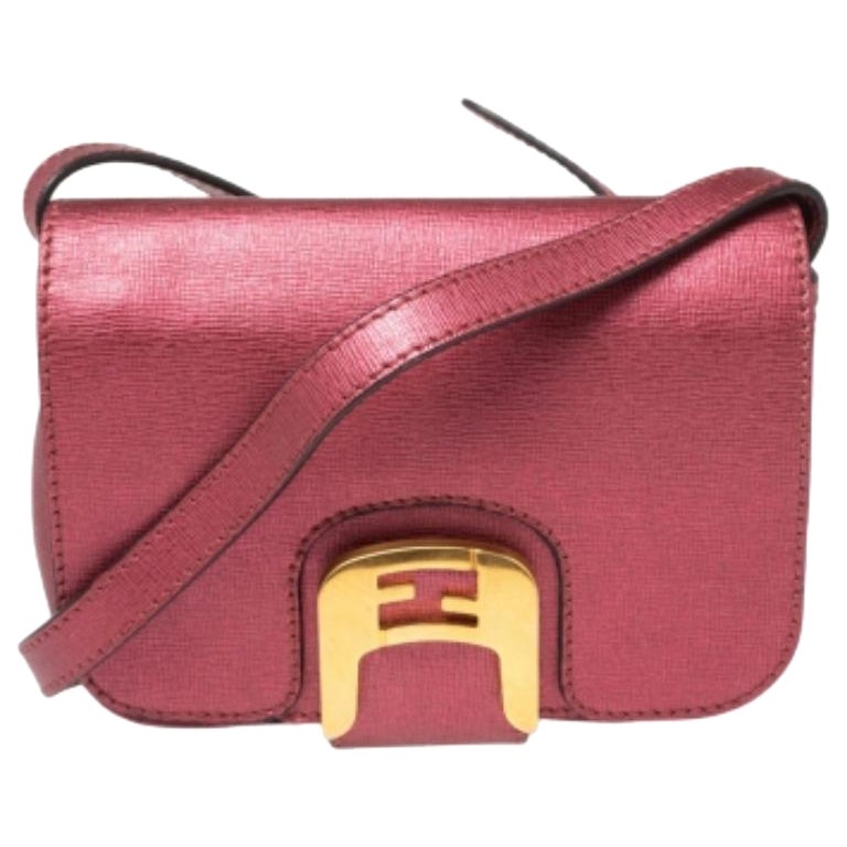 Bolso Crossbody Camaleón de piel rosa metalizada de Fendi