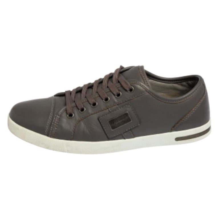 Baskets basses Dolce & Gabbana en cuir gris avec logo, taille 40