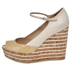 Gucci Beige Patent And Leather Cork Wedge Slingback Sandals Size 38