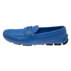 Mocasines de piel azul Prada talla 41