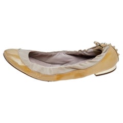 Burberry Beige Patent And Leather Scrunch Ballet Flats Size 36