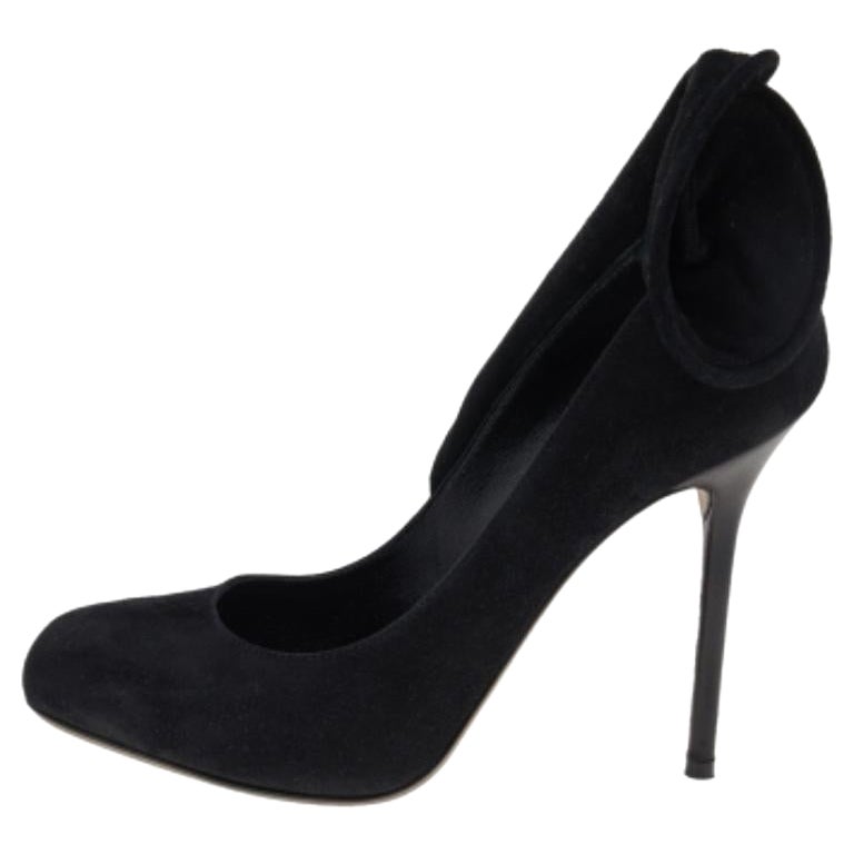 Sergio Rossi Schwarze Wildleder-Pumps mit Wirbeldetails Größe 36