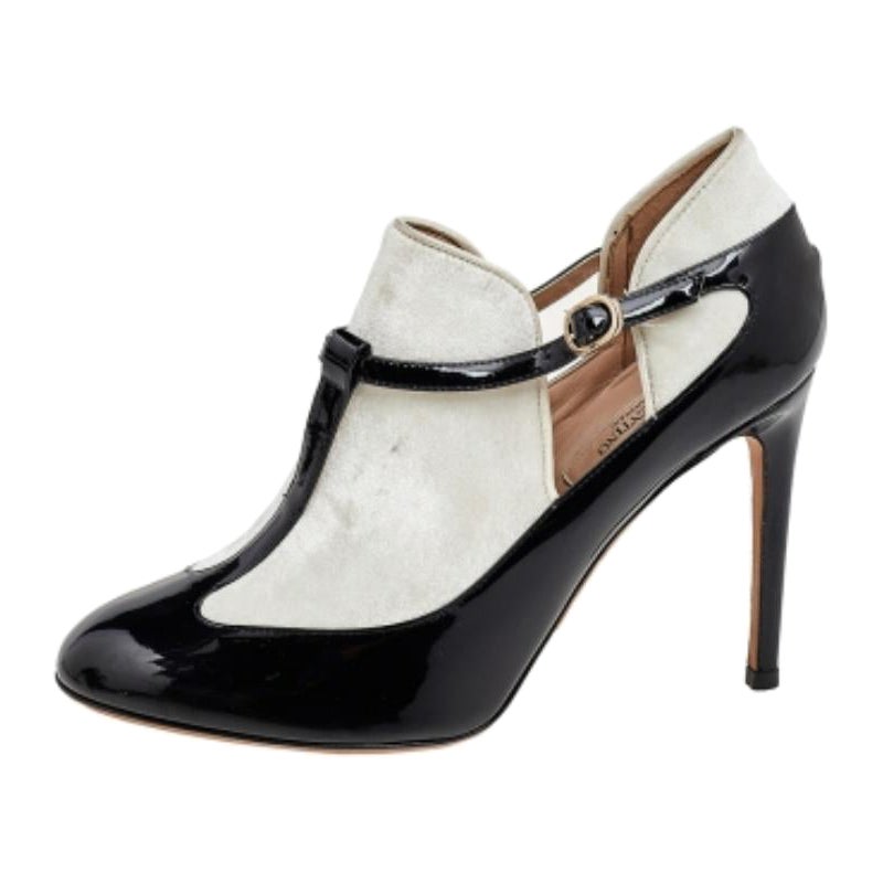 Valentino Pumps con cinturino a T in vernice e velluto bianco/nero taglia 36 in vendita