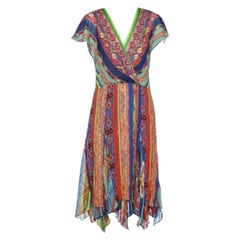 Polo Ralph Lauren Mehrfarbig bedrucktes asymmetrisches Kleid aus Seide mit asymmetrischem Saumdetail, M