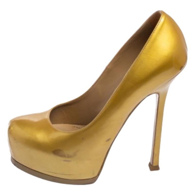 Saint Laurent Tribtoo escarpins à plateforme en cuir verni doré taille 37,5 en vente
