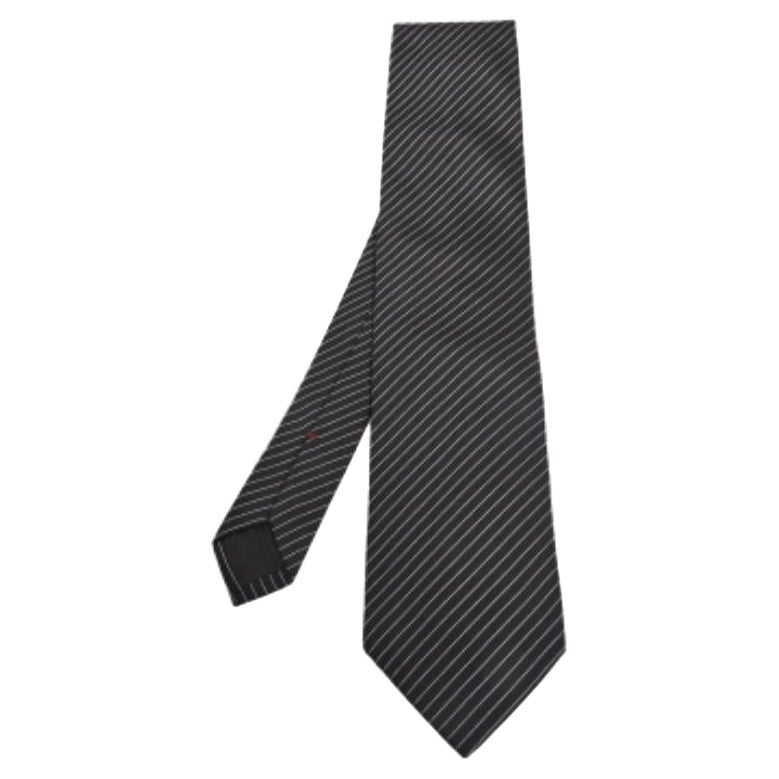 Ermenegildo Zegna cravate en soie rayée noire en vente