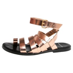 PIERRE HARDY Sandales plates en cuir métallisé or rose taille 38