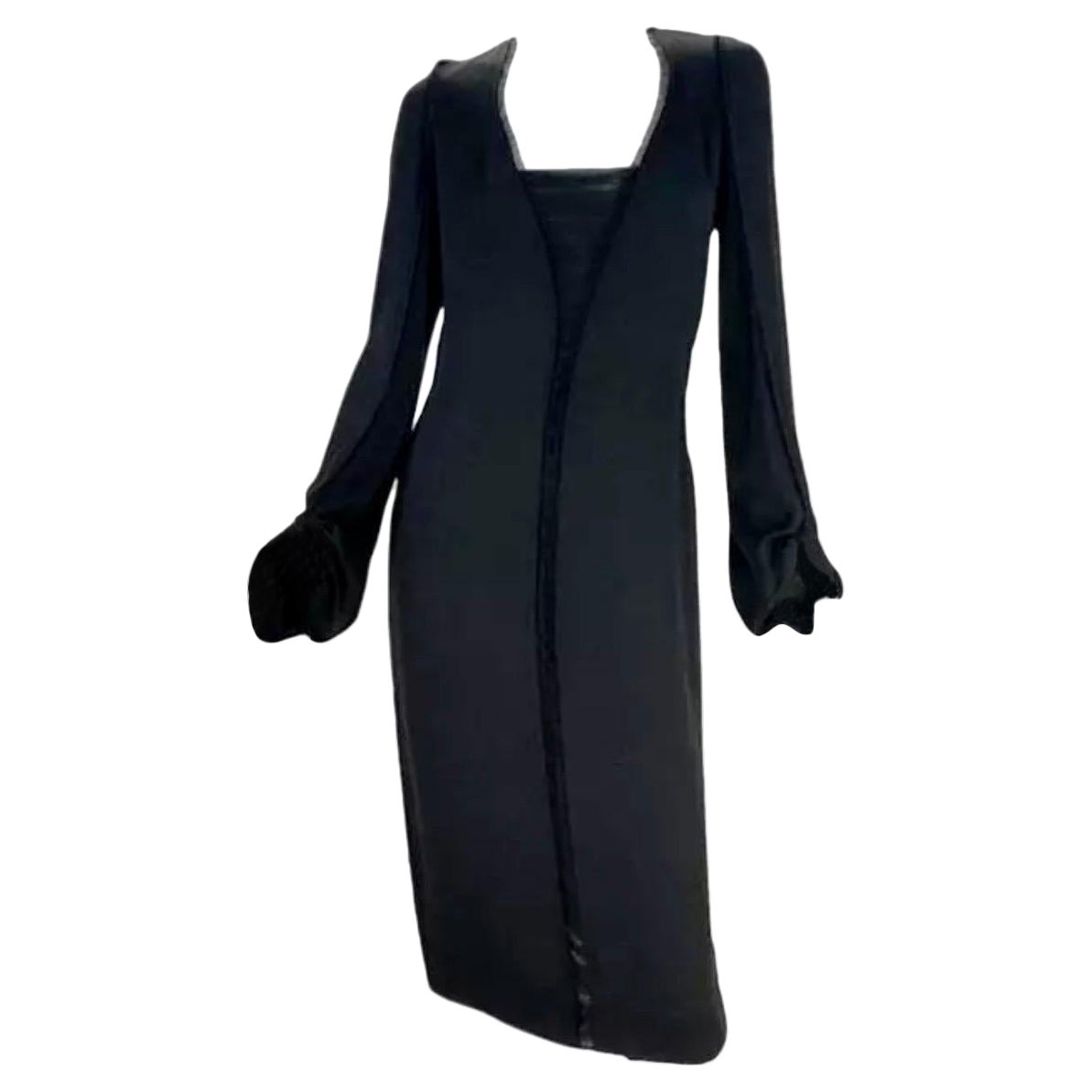 Robe noire bordée de franges Yves Saint Laurent by Tom Ford, 2001 en vente