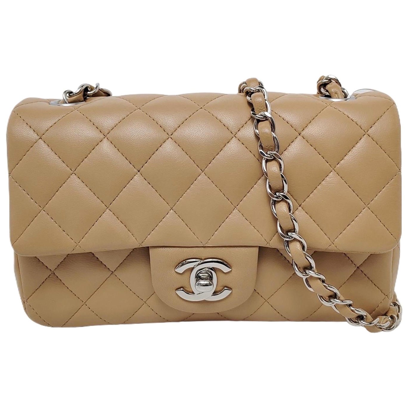 Chanel Classic Flap rectangulaire Mini Beige Lambskin Silver Hardware 2018