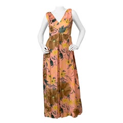 Malcolm Starr, robe de soirée en soie rose avec motif floral, années 1960